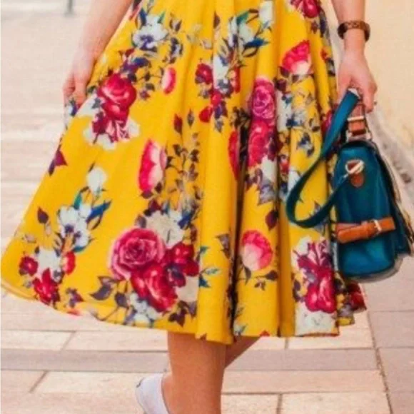 EUC ModCloth Gold Pink/White Floral Full Skirt Plus Size 1X 14/16 - Picture 1 of 7